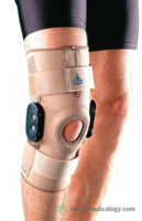 jual Oppo 1036 Multiorthosis Knee Brace Ukuran M